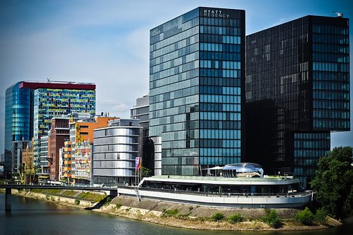 能耗監(jiān)測系統(tǒng)-清潔能源-企業(yè)轉(zhuǎn)型-能源管理.jpg 能耗監(jiān)測系統(tǒng)-清潔能源-企業(yè)轉(zhuǎn)型-能源管理.jpg