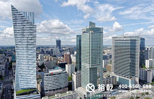 智能化集成系統(tǒng)，大型建筑，自動(dòng)化管理，節(jié)能增效，科技感