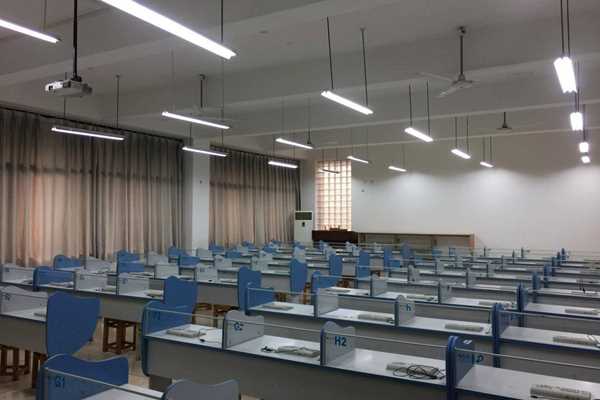 智能照明系統(tǒng)的兩大課堂場景！(圖1)